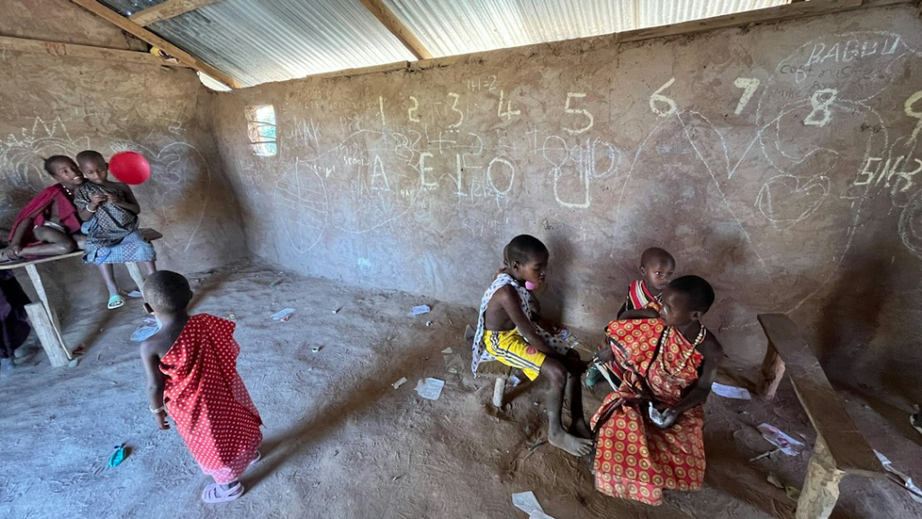 Children learning in a classroom - STE Kids